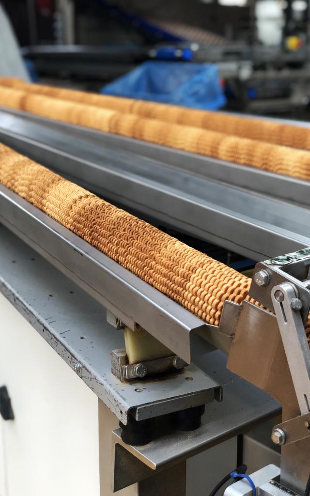 Biscuiterie Lonlay Labbaye Biscuit Gateau Sables Terroir Gastronomie Gourmandise Visite Production Fabrication 2