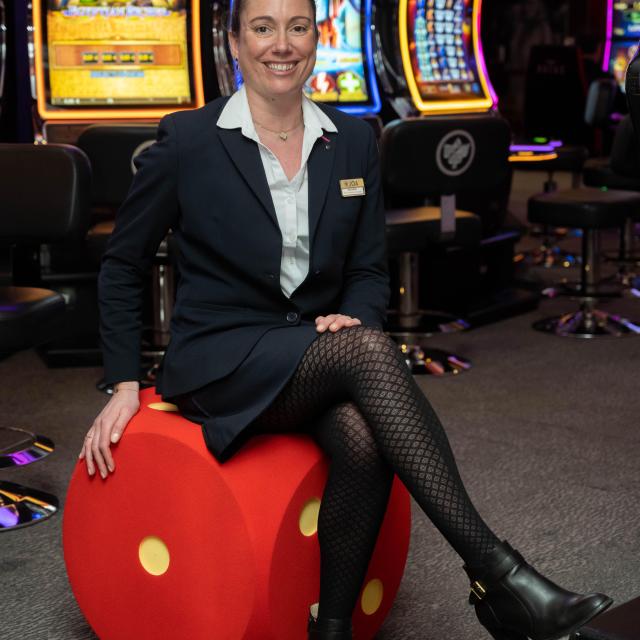 Bagnoles Orne Tourisme Bebagnoles Normandie Portrait Ambassadeur Christine Husset Beattitude Casino Joa (1)