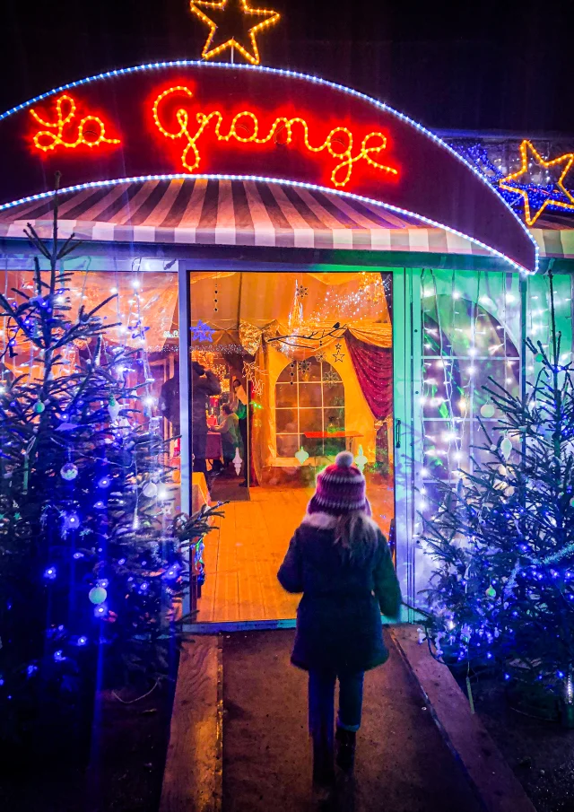 Bagnoles Orne Bebagnoles Destination Domfront Idee Sejour Pays Lumieres Villages Illumines La Michaudiere