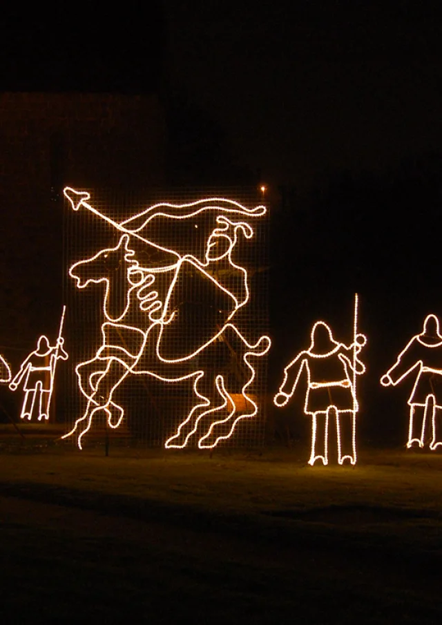 Bagnoles Orne Bebagnoles Destination Domfront Villes Villages Illumines Domfront Chevaliers